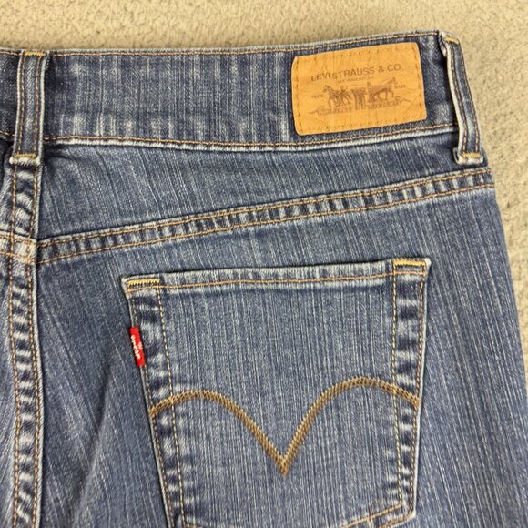 Levi's Women's Size 8 Medium 526 Slender Boot Cut Blue Denim Jeans Cotton Blend - Picture 7 of 8